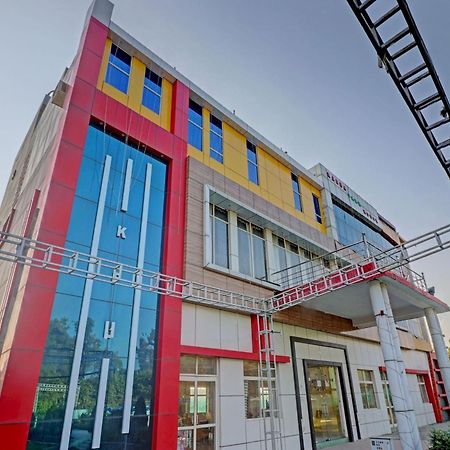Capital O Kanha Resort Sikandra Rao Zewnętrze zdjęcie