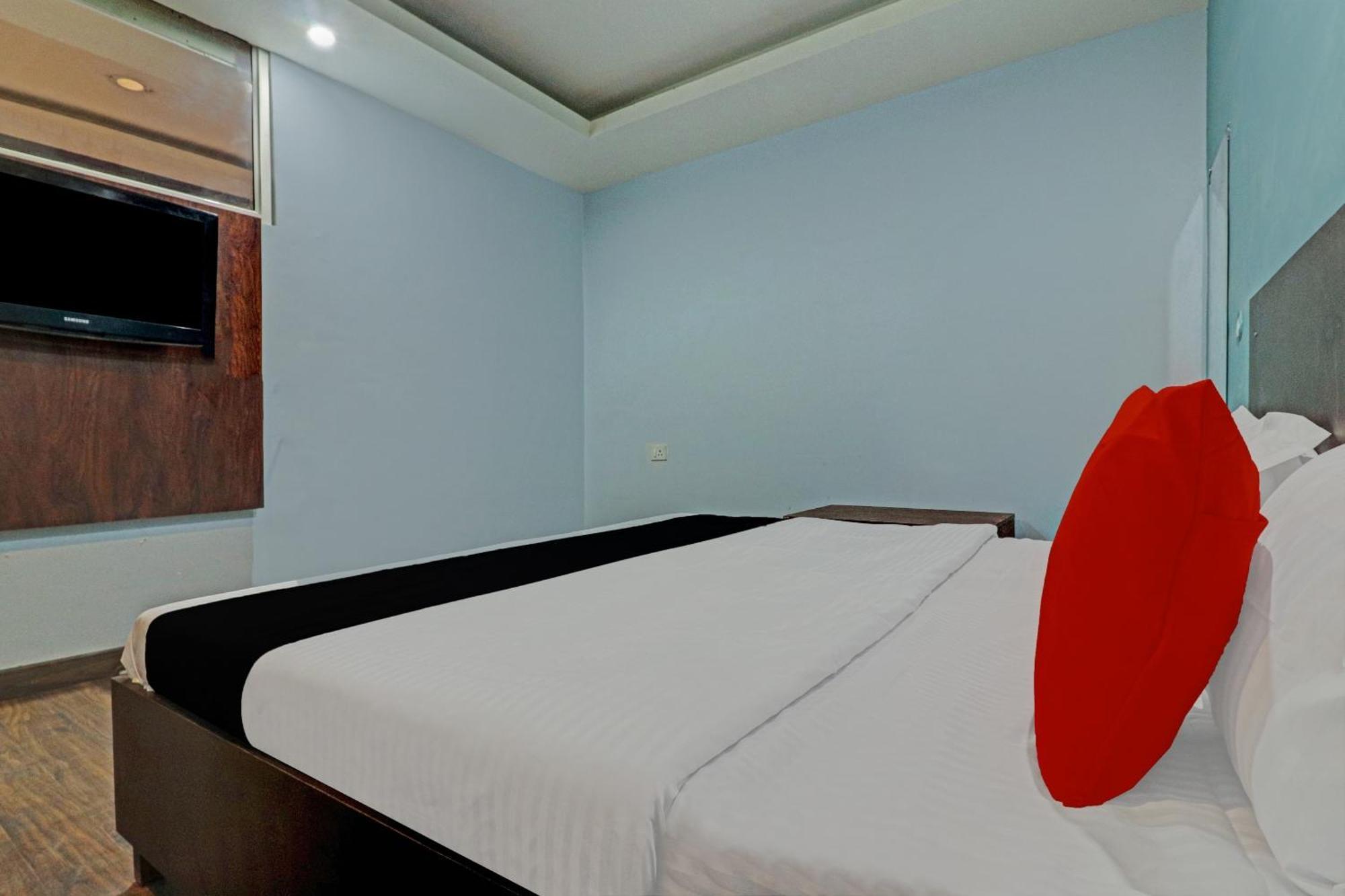 Capital O Kanha Resort Sikandra Rao Zewnętrze zdjęcie